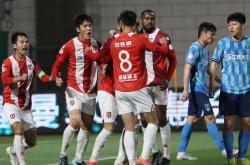 乐鱼体育 -关于清晨葡超传出新动向；成都蓉城强势反弹；管理层表态——信心回归；阵容厚度经受考验的信息