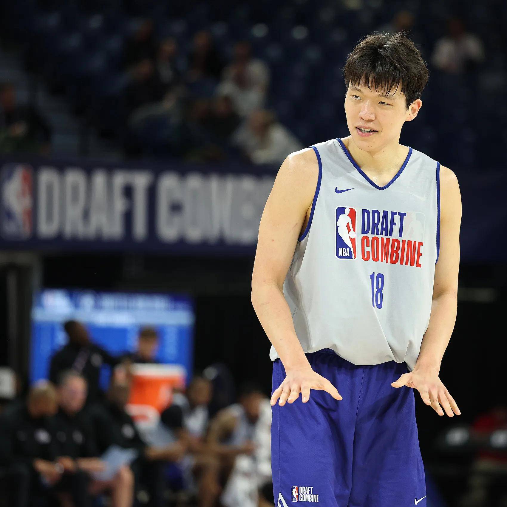 转折点！洛杉矶湖人防线松动；NBA季后赛集结日攻防权衡；令人意外；球探报告显示潜力的简单介绍