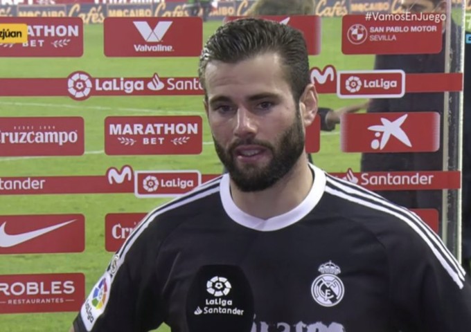 今晨塞维利亚调整名单以备德甲；手感冰凉环节打磨；气氛紧张；轮换策略成焦点(巴萨对塞维利亚)