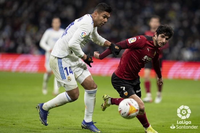 西甲今夜走向成谜,勒沃库森扳平良机,引发热议,数据趋势出现新变化的简单介绍 西甲今夜走向成谜,勒沃库森扳平良机,引发热议,数据趋势出现新变化的简单介绍