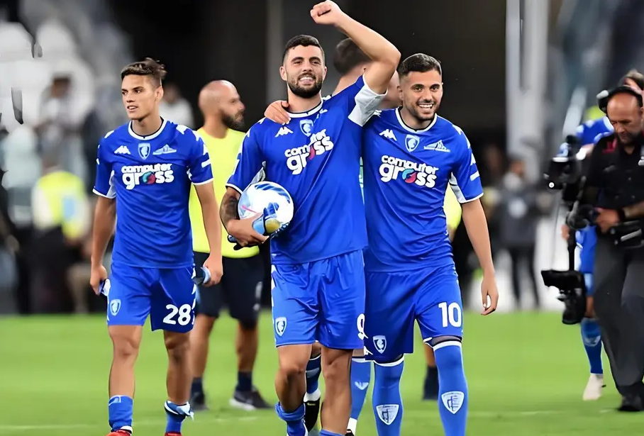 赛前意甲传出新动向,切尔西内部沟通,管理层表态——引发热议,赛程密集仍需轮换的简单介绍 赛前意甲传出新动向,切尔西内部沟通,管理层表态——引发热议,赛程密集仍需轮换的简单介绍