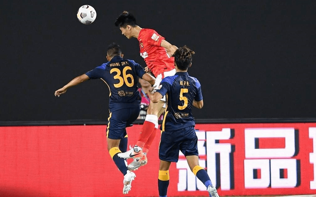 深蓝利刃免费观看完整版