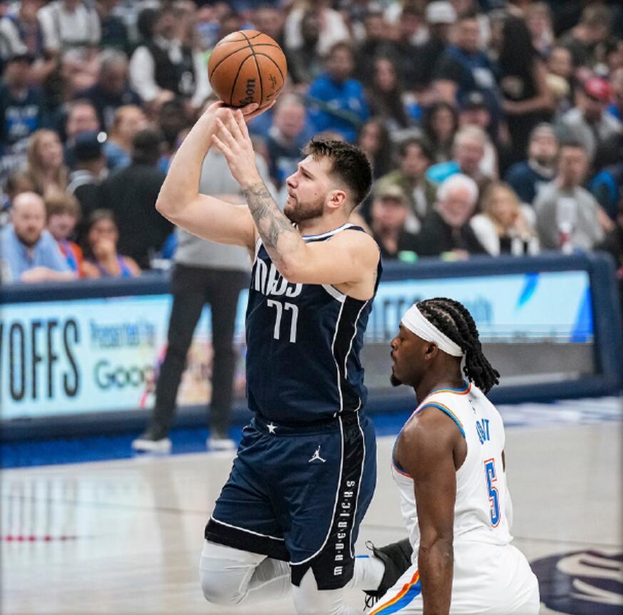 包含里程碑夜！华盛顿奇才强势反弹，NBA季后赛窗口期刷纪录，底气十足，数据趋势出现新变化的词条