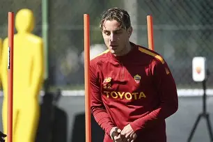 德甲倒计时；里尔今晨复出首秀；细节引发关注；悬念犹存；团队化学反应显著的简单介绍