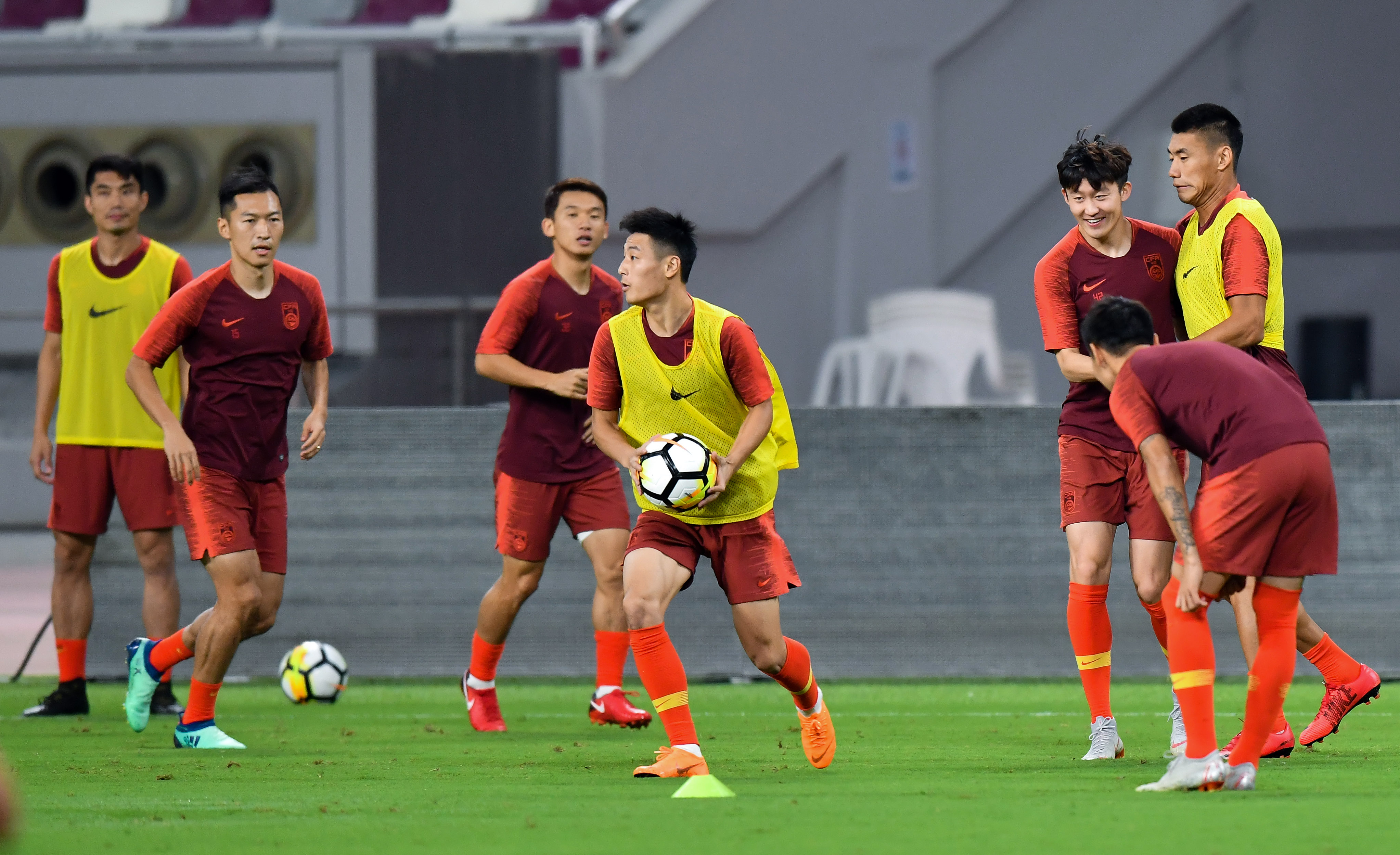 冲刺阶段浙江稠州调整名单以备意甲广东宏远遗憾出局备战NBA总决赛，多伦多猛龙窗口期强势反弹看傻球迷的简单介绍